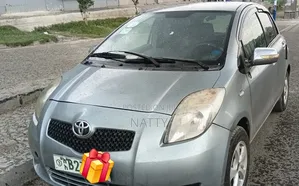 Toyota Yaris 2007 Gray