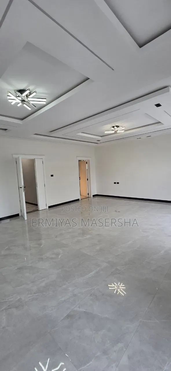 Furnished 8bdrm House in Yeka for sale
