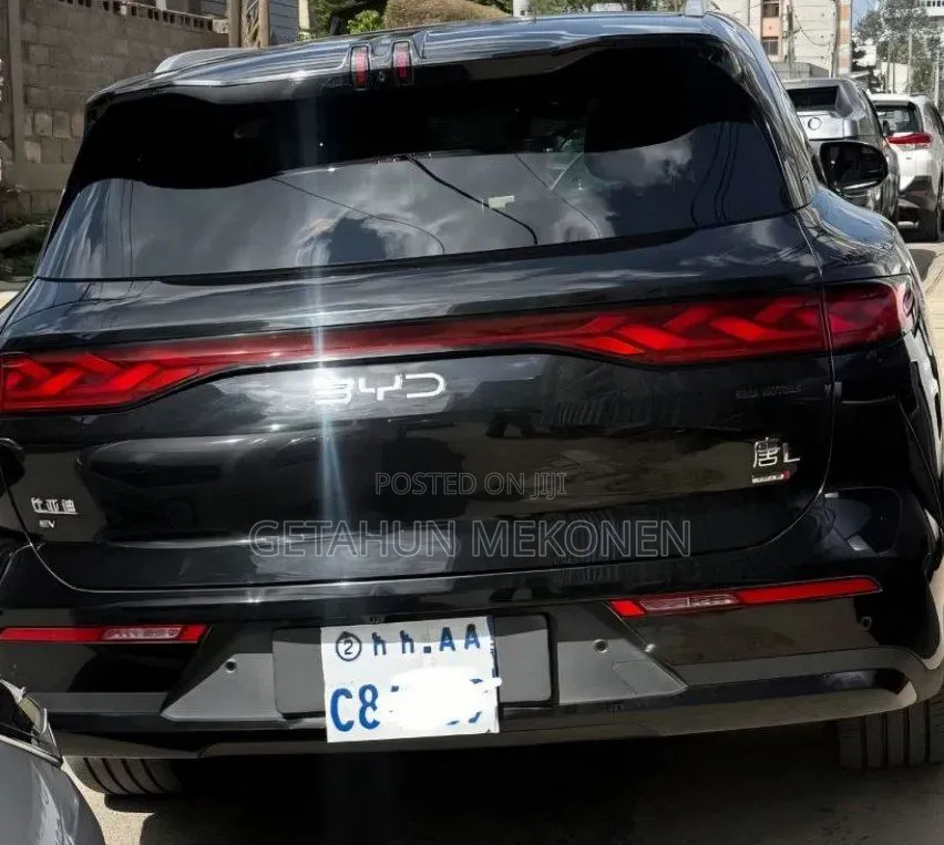 BYD Tang EV 2025 Black