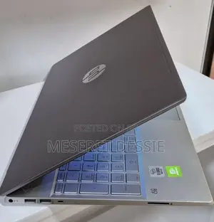 New Laptop HP Pavilion 15 8GB Intel Core i5 SSD 512GB