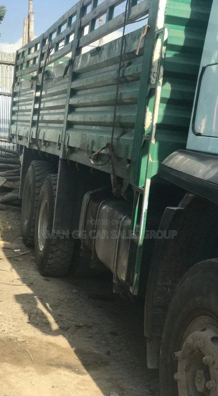 Iveco. 2017. Model.