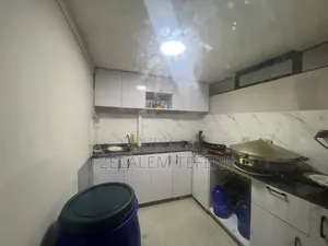 2bdrm Apartment in የግል ኮንዶሚኒየም, Bole for sale