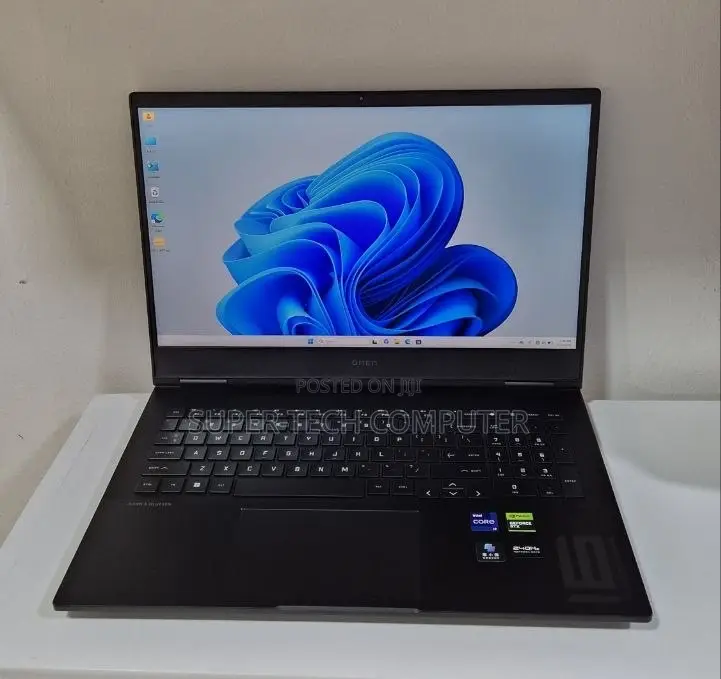 New Laptop HP Omen 16 16GB Intel Core i9 SSD 1T