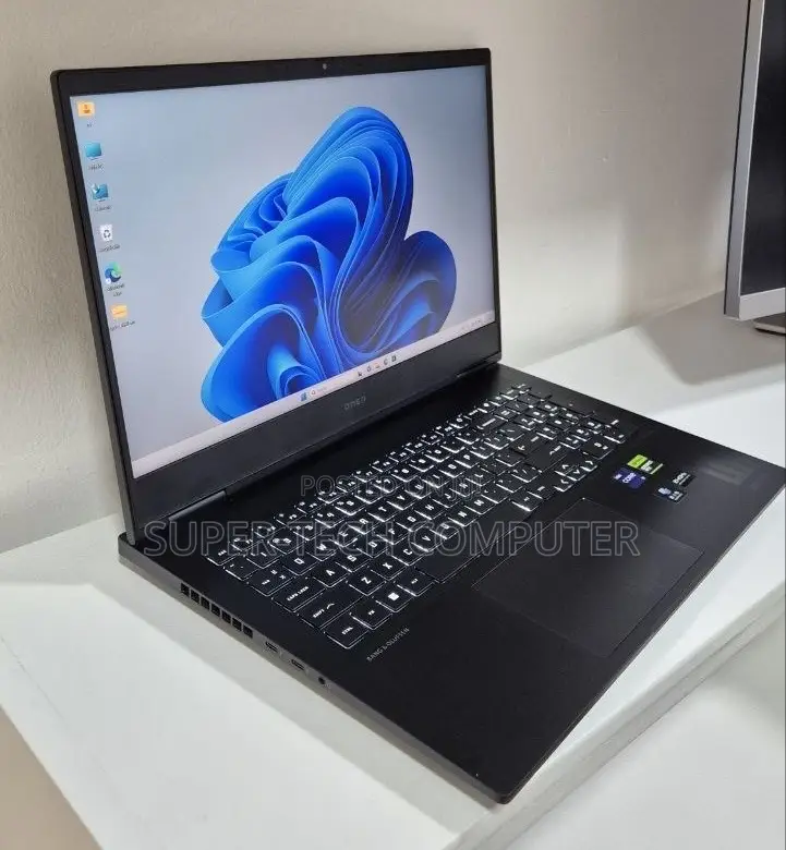 New Laptop HP Omen 16 16GB Intel Core i9 SSD 1T