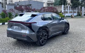 Toyota bZ4X 2022 Gray