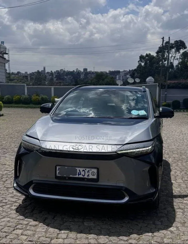Toyota bZ4X 2022 Gray