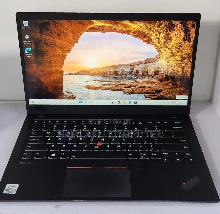New Laptop Lenovo ThinkPad X1 Carbon 16GB Intel Core i7 SSD 512GB