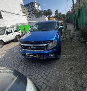 Ford Ranger Wildtrak 2012 Blue