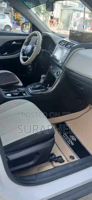 Hyundai Creta 2023 White