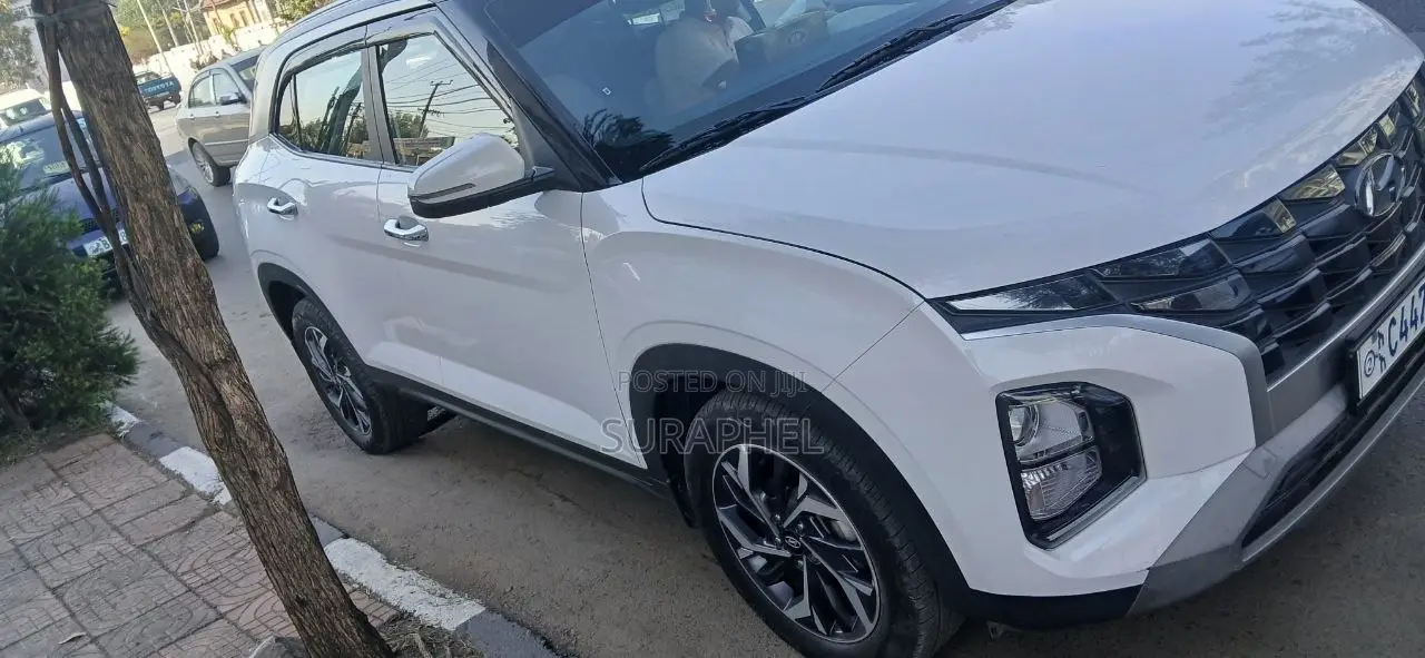 Hyundai Creta 2023 White