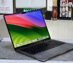 New Laptop Apple MacBook Pro 2021 M1 16GB Apple M1 Pro SSD 512GB