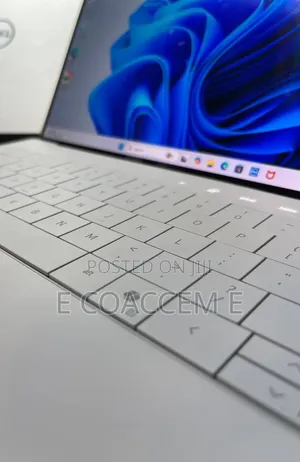 New Laptop Dell XPS 13 16GB Qualcomm Snapdragon X Elite SSD 512GB
