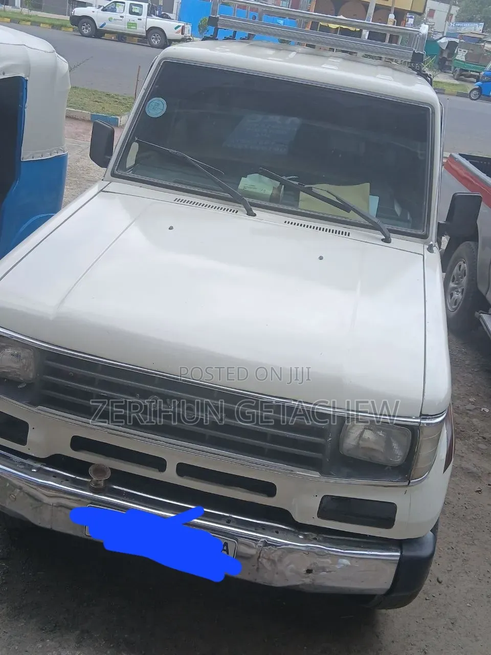 Toyota Land Cruiser 1998 White