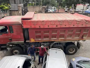 Sinotruck New Body By Cash (ሸራ በአለው )