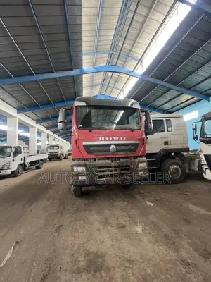 Sinotruck New Body By Cash (ሸራ በአለው )