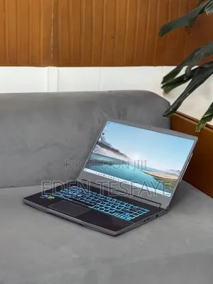 New Laptop MSI 16GB SSD 512GB