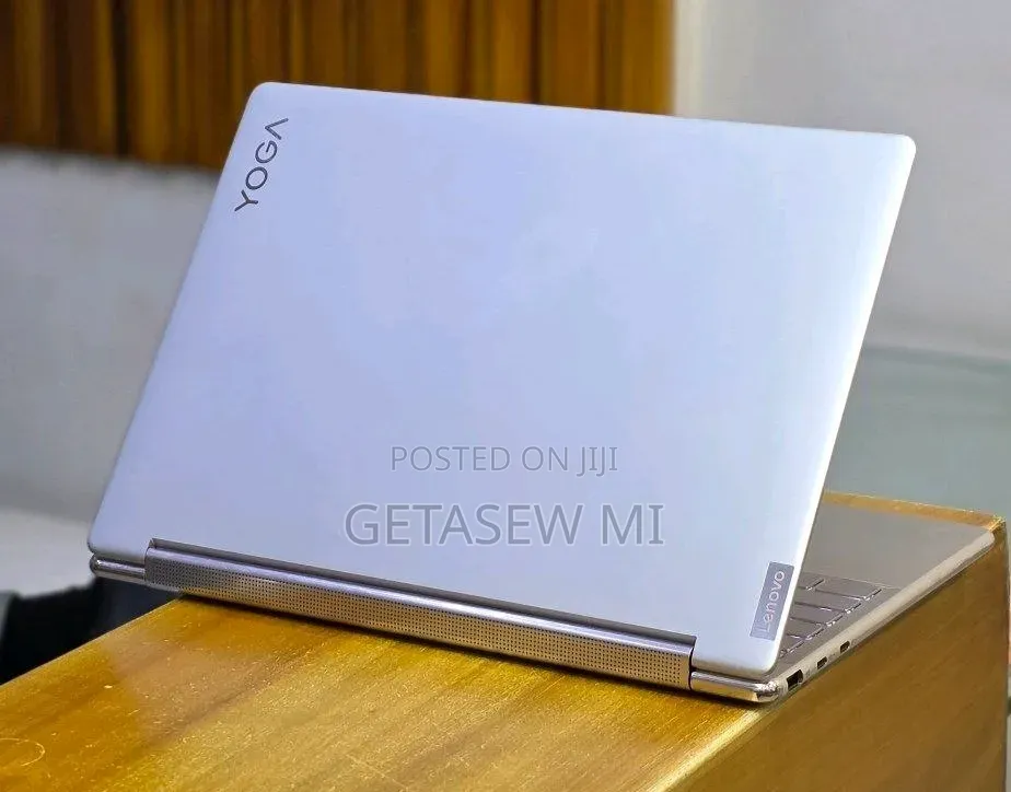 New Laptop Lenovo Yoga Book 9i 16GB Intel Core i7 SSD 512GB