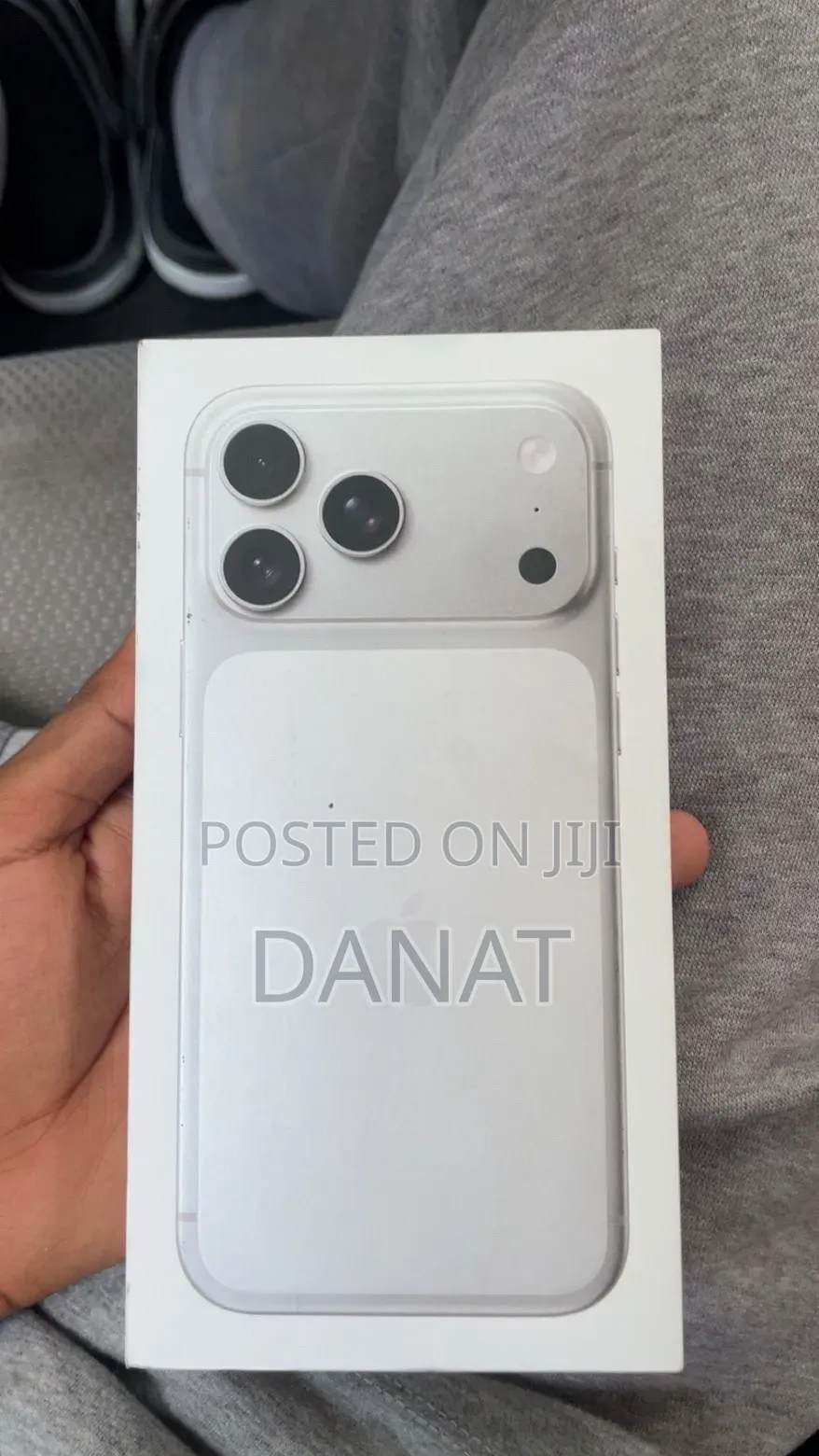 New Apple iPhone 17 Pro Max 256 GB Silver
