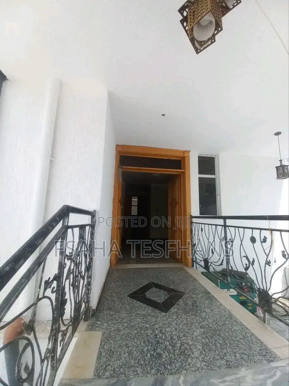 5bdrm House in G+1, Bole for rent