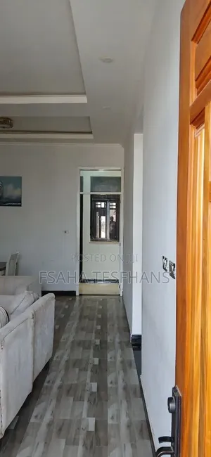Furnished 4bdrm Villa in Villa, Bole for rent