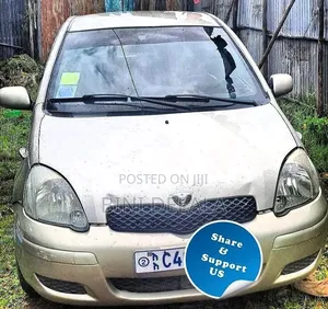 Toyota Vitz 2004 Beige