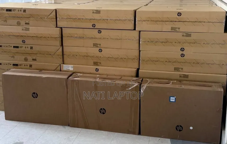 New HP 200 G4 22 All-in-One 16GB Intel Core i7 SSD 512GB