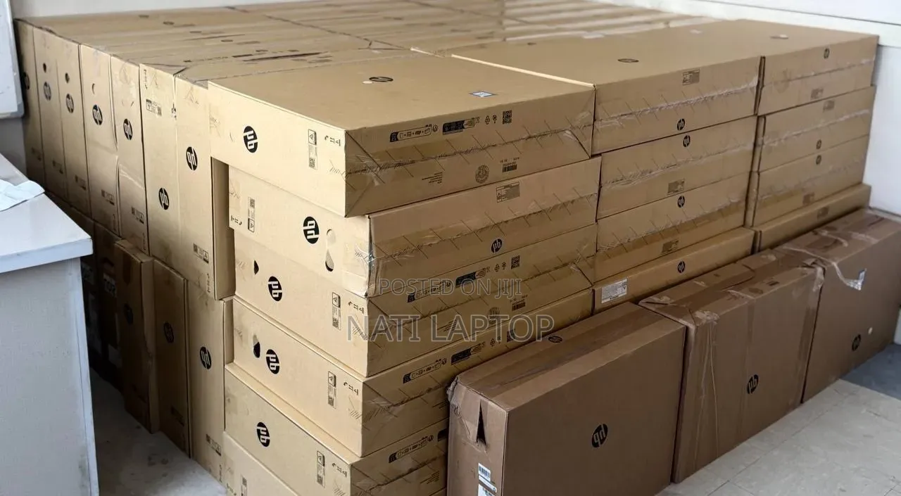 New HP 200 G4 22 All-in-One 16GB Intel Core i7 SSD 512GB