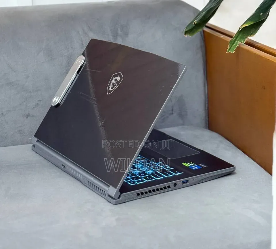 New Laptop 16GB Intel Core i5 SSD 512GB