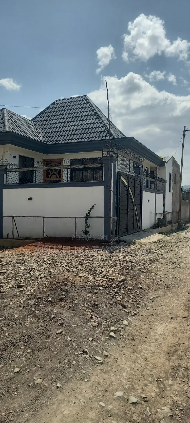 Furnished 5bdrm House in የሚሼጥ ቪላ ቤት ጣፎ140, Yeka for sale