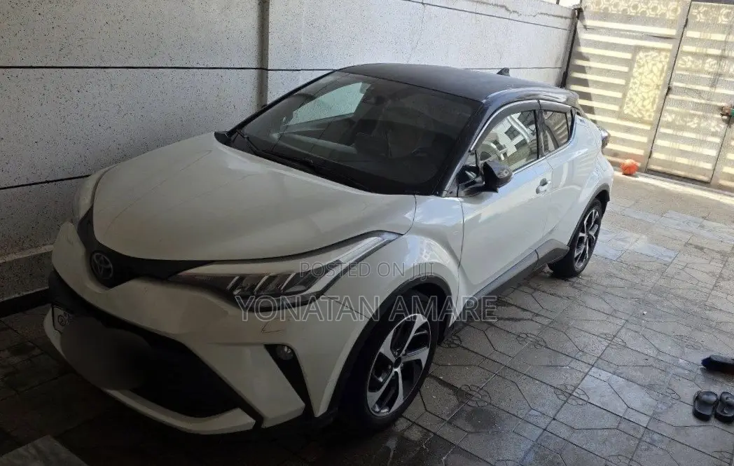 Toyota C-HR 2021 White