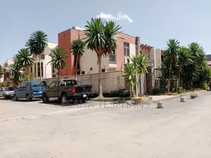 Furnished 5bdrm House in G+1, Bole for rent