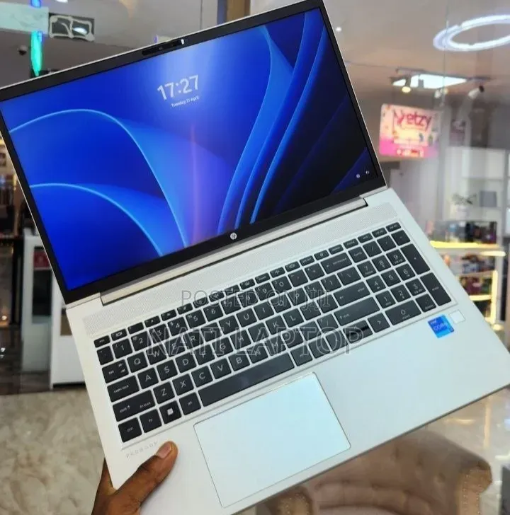 New Laptop HP ProBook 450 G0 16GB Intel Core i7 SSD 1T