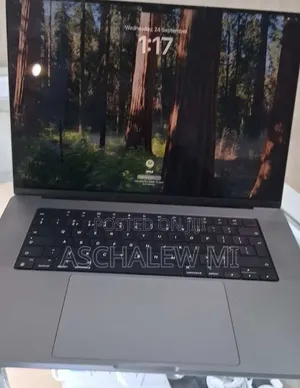 New Laptop Apple MacBook Pro 2021 M1 32GB Apple M1 Pro SSD 1T