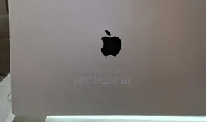 New Laptop Apple MacBook Pro 2021 M1 32GB Apple M1 Pro SSD 1T
