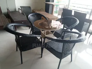 Outdoor Rattan Table 4 Chairs Set – Garden Furniture
ጠረጴዛ ከ4 ወንበር ጋር