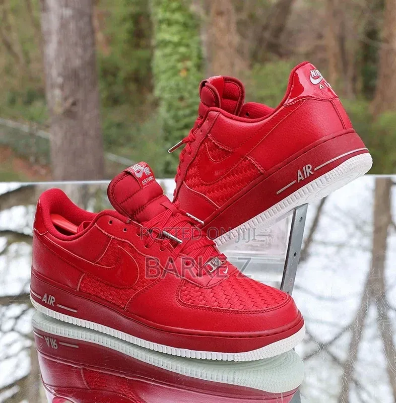 Nike Air Force 1 '07 Lv8 Sneakers