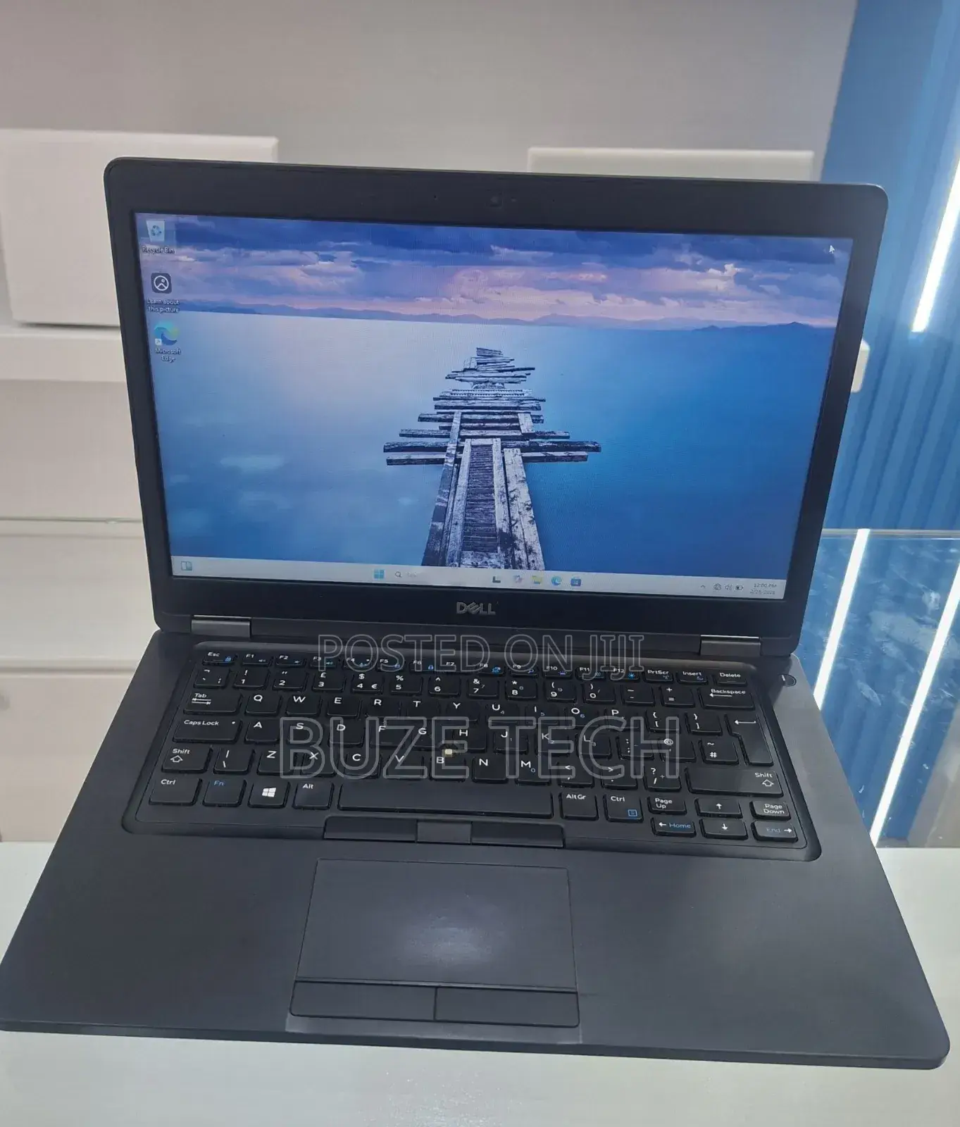 New Laptop Dell Latitude 10 8GB Intel Core i5 SSD 256GB