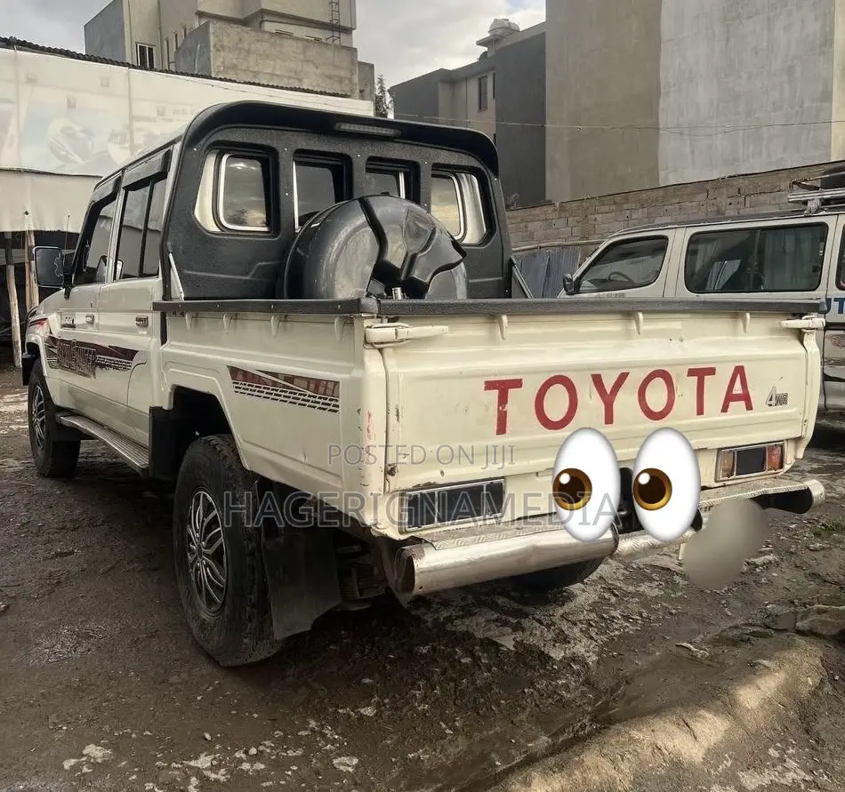 Toyota Land Cruiser 2020 White