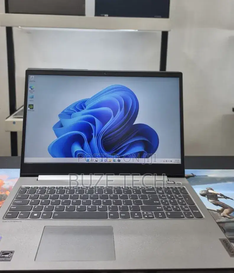 New Laptop Lenovo ThinkBook 15 16GB Intel Core i5 SSD 512GB