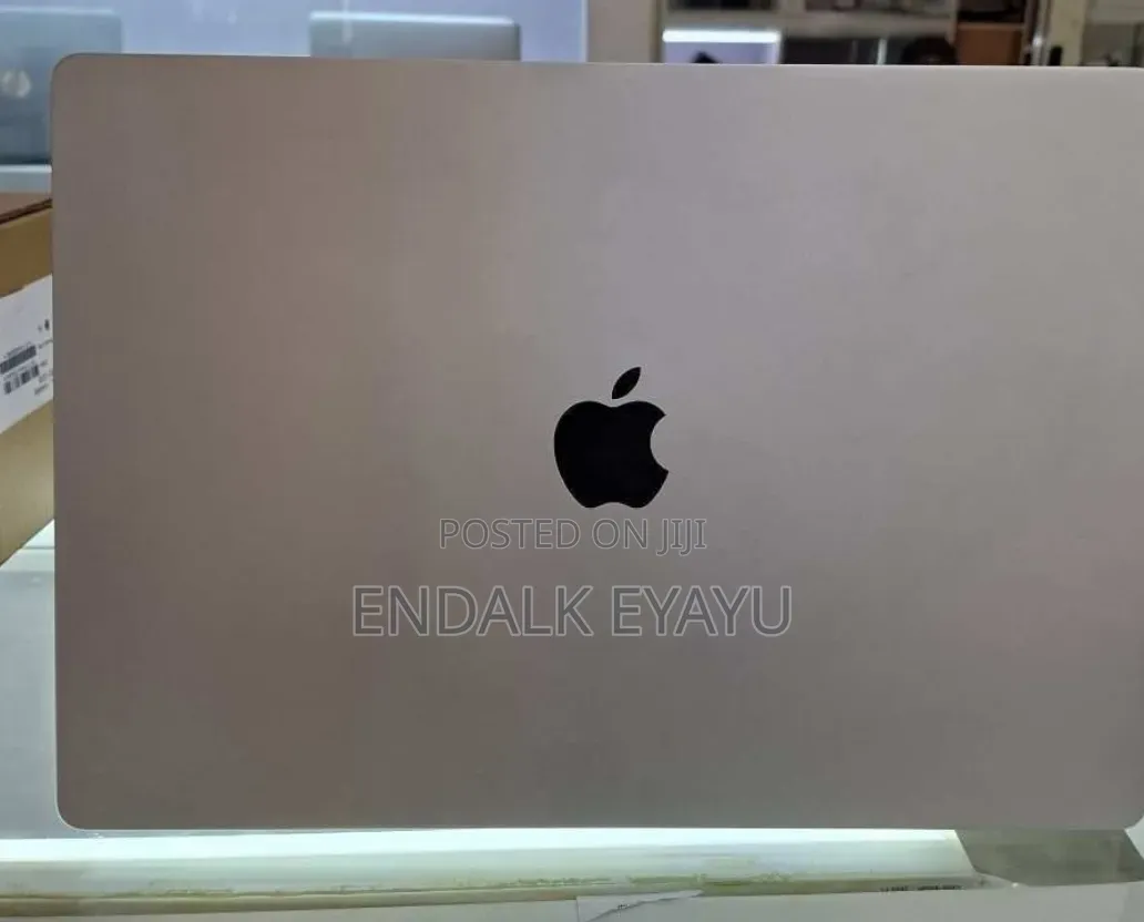 New Laptop Apple MacBook Pro 2021 M1 32GB Apple M1 Pro SSD 1T