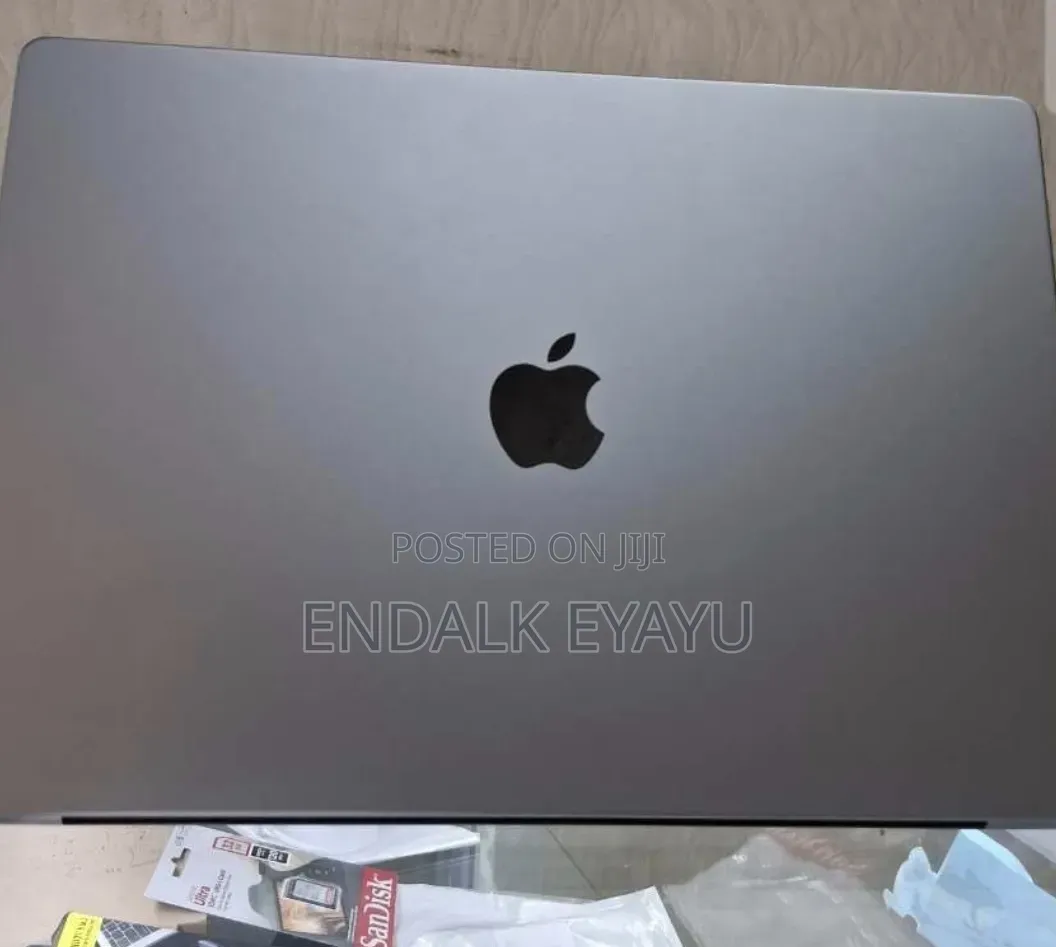 New Laptop Apple MacBook Pro 2021 M1 32GB Apple M1 Pro SSD 1T