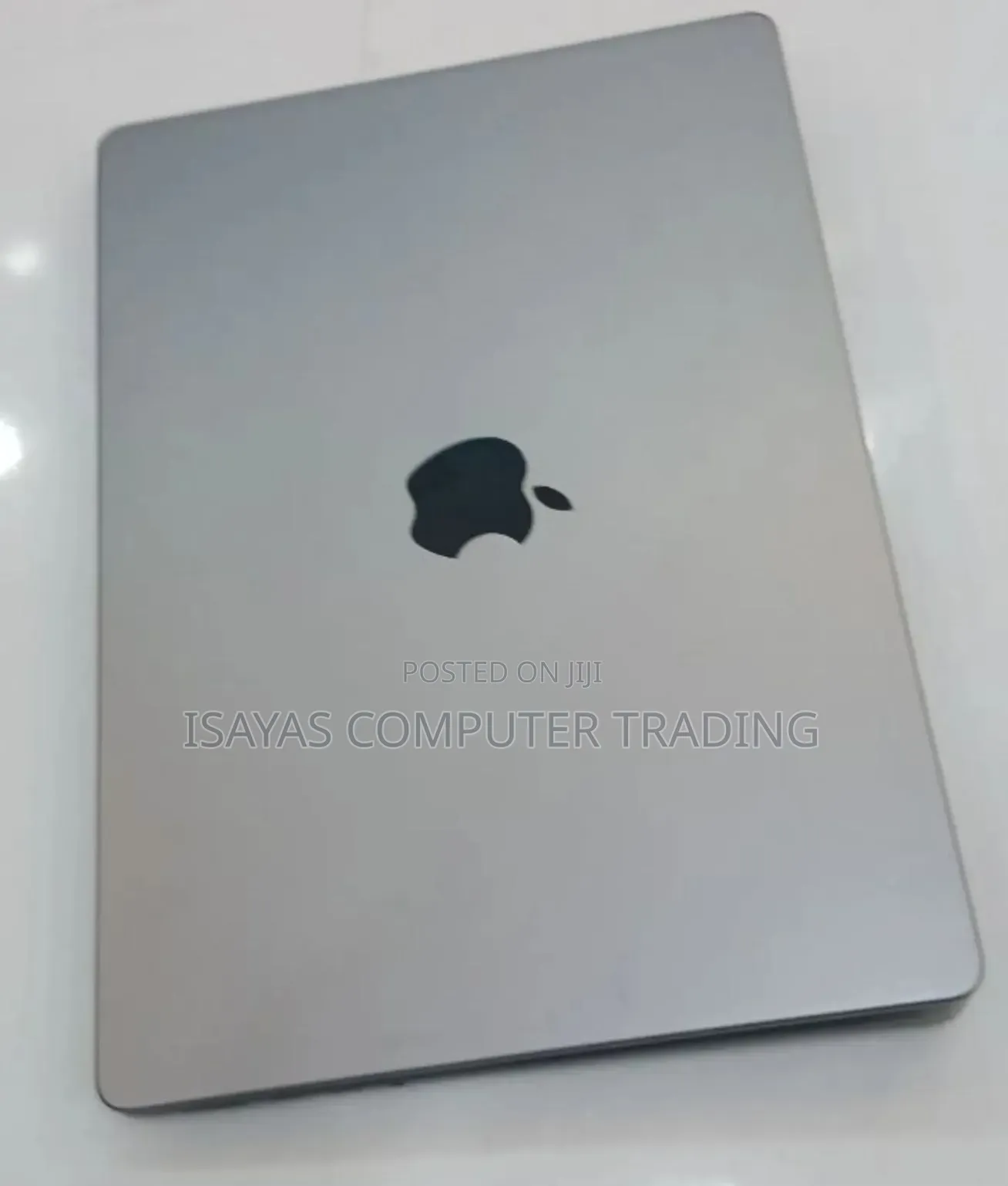 New Laptop Apple MacBook Pro 2021 M1 16GB Apple M1 Pro SSD 512GB