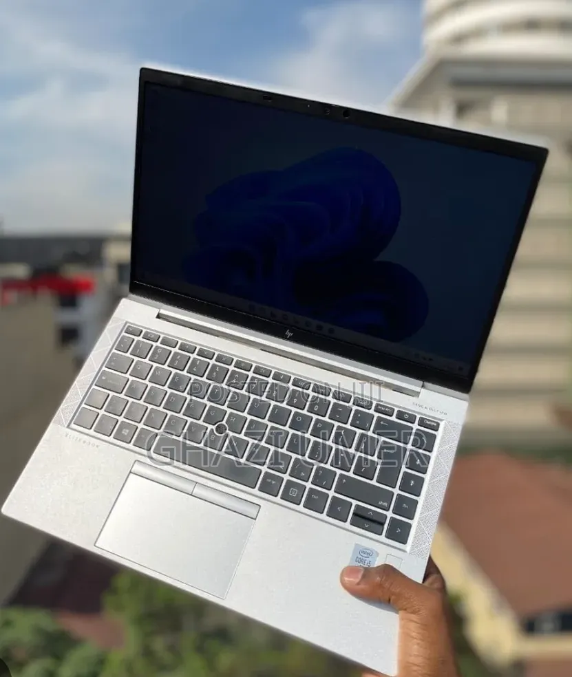 New Laptop HP EliteBook 840 8GB Intel Core i5 SSD 512GB