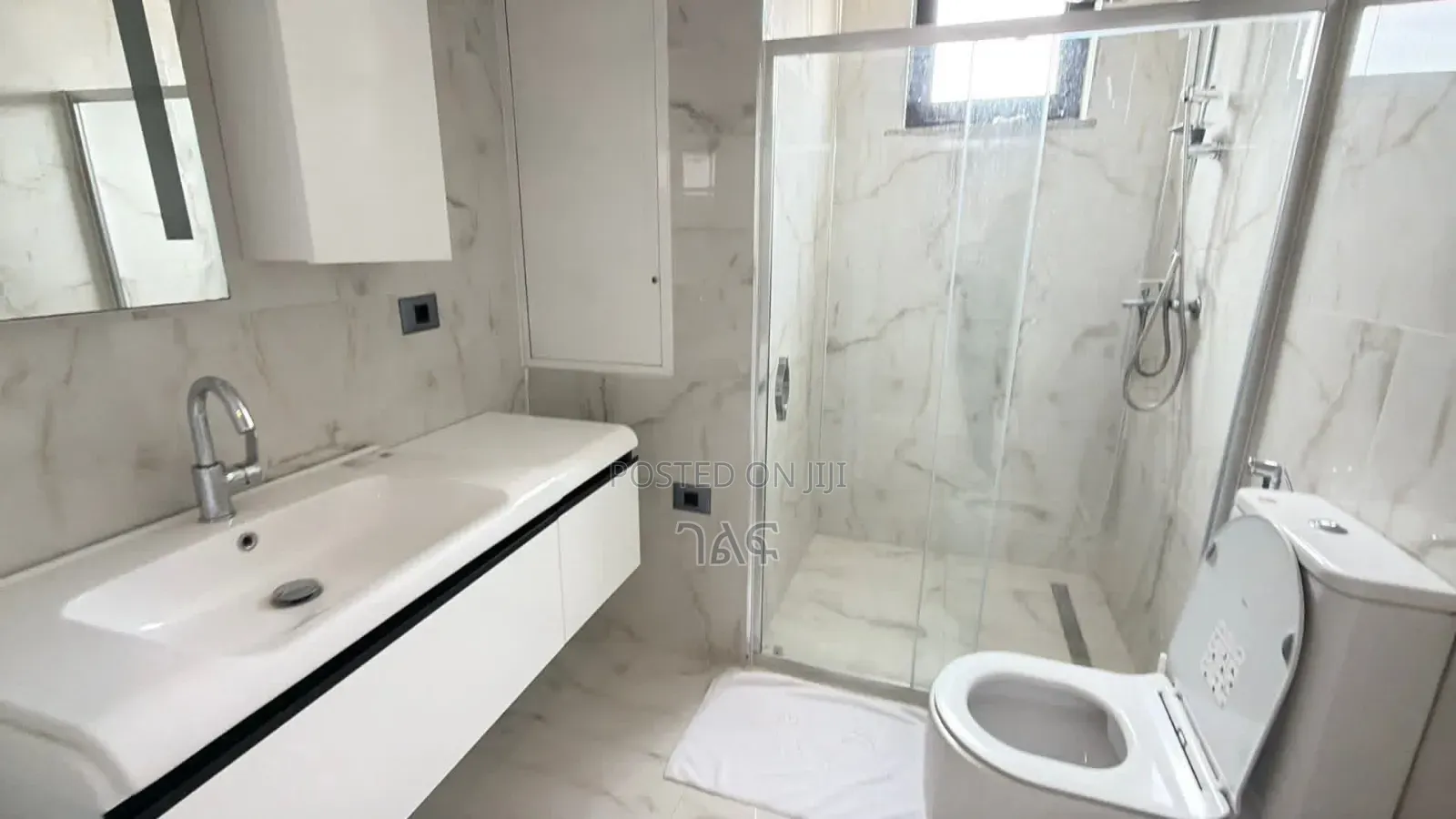 3bdrm Apartment in 3-Bedroom Apartment for sale