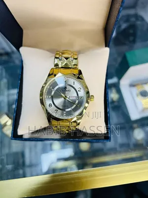 *Clasico Men Watch የወንዳች ሰአት