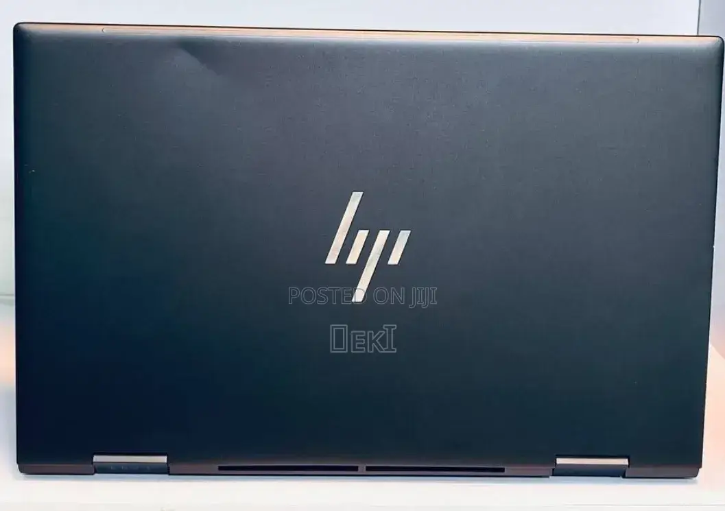 Laptop HP Envy x360 8GB AMD Ryzen 5 SSD 512GB