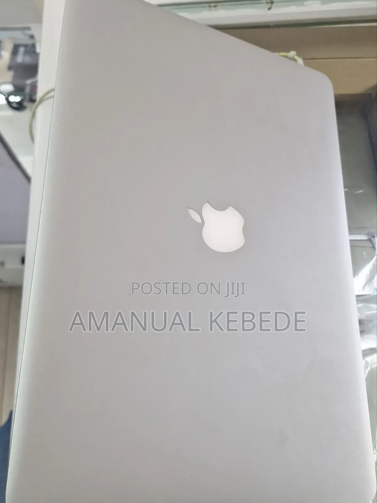 New Laptop Apple MacBook Pro 2015 16GB Intel Core i7 SSD 256GB