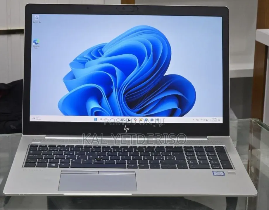 New Laptop HP EliteBook 840 G5 16GB Intel Core i5 SSD 512GB