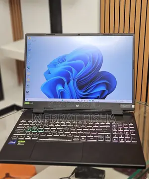 New Laptop Acer Predator Helios 300 16GB Intel Core i9 SSD 1T