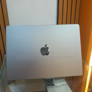 New Laptop Apple MacBook Pro 2021 M1 16GB Apple M1 Pro SSD 512GB
